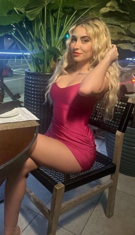 Petite Blonde Female Escort (Incall + Outcall, Jacksonville) - 1