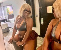 Play mate with Carmel skin & thick thighs in St. Louis — outcalls only - Image 2