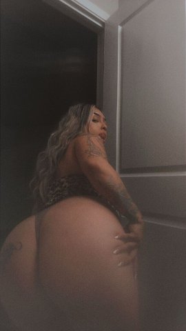 San Antonio, Texas Female Escort — Outcalls Only - 1