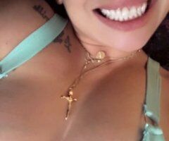 Biloxi Native Girl — 5' Escort Appointment - Image 9