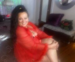 Cougar with Hot Tub + Jacuzzi Fun in Trenton, NJ - Image 4
