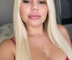 Rubia 28 — Chicago Female Escort - Image 2