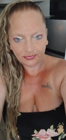 Ocala Female Escort — Specials till 11am (Qv 60) — 44 - 1