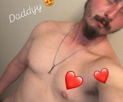 Young and hot stud looking for a woman - Image 2