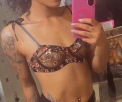 Chico escorts - Chico Petite Honey Valentines — Exotic & Petite Escort