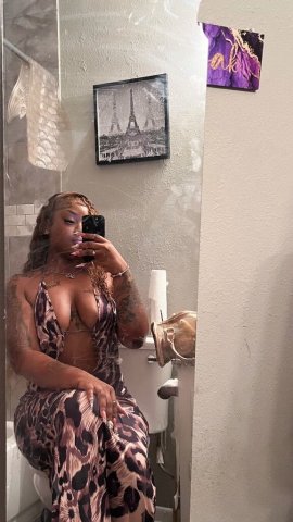 Austin Big Body Benz Ride + Ebony Escort (24) - 1