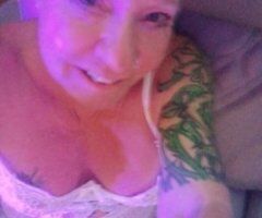 Petite Blonde Cougar (5'1", 34-DD) in Fort Lauderdale — Manicured & No Panties Unless Requested - Image 8