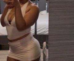 Discreet upscale outcalls — clean drama-free experience (Seattle) - Image 4