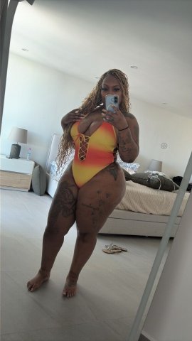 Voluptuous Playmate (Incall or Outcall) — Richmond, VA - 1