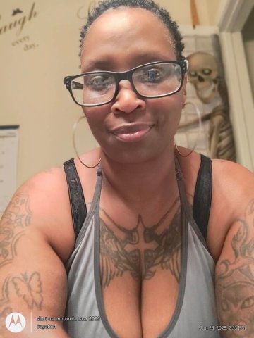 Huntsville Alabama Female Escort — Photos & Videos for Sale via Dropbox - 1