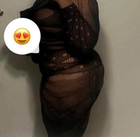 Thick Ass Bottom🍑 - 1