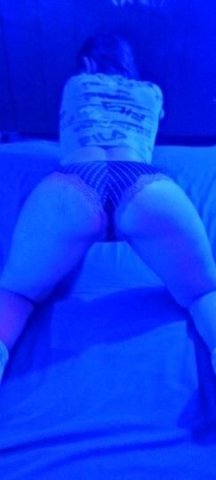 Galveston Female Escort — Italian 5'0" with brown hair & eyes - 1