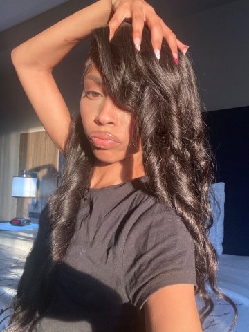 Pretty petite 23 New in town — Content & FaceTime shows - 1