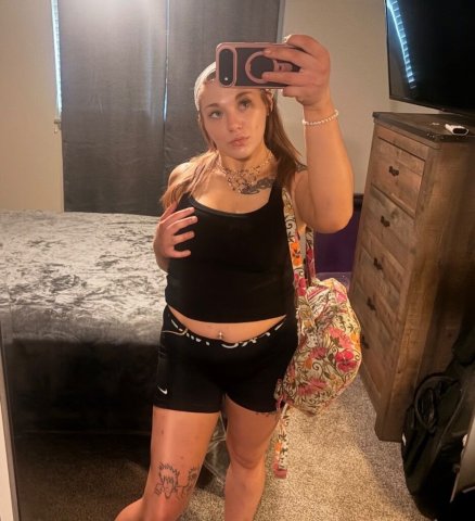 Louisville Female Escort — Text-Preferred, Candy-Sweet Roleplay - 1