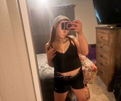 Louisville Female Escort — Text-Preferred, Candy-Sweet Roleplay - Image 8