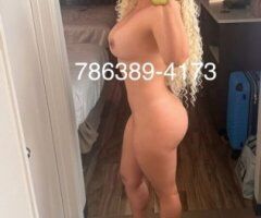 Santa Ana Female Escort — Último giro del año - Image 3