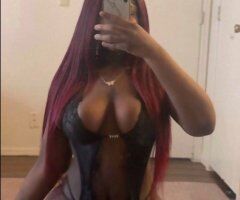 Wichita escorts - Nyla Nyla—Discreet Wichita Female Escort (Foot Fetish Friendly)