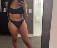 Seattle/Bellevue Female Escort — Ashley, Curvy & Discreet Sessions - Image 2