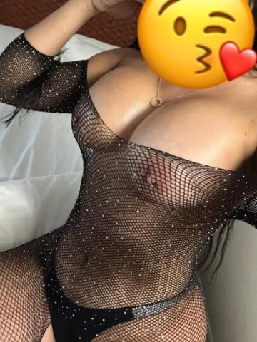 New Haven Latina Female Escort — massages and explicit services - 1