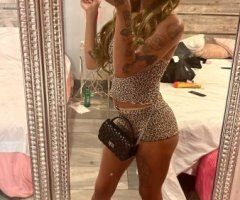 Manhattan escorts - Petite throat goat + FaceTime verification (Manhattan, NY) — OnlyFans content