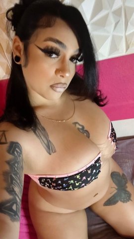 Stockton Female Escort — FT shows, custom content & virtual GFE - 1