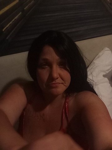 East Stockton 40-Year-Old Female Escort — Cum Play - 1