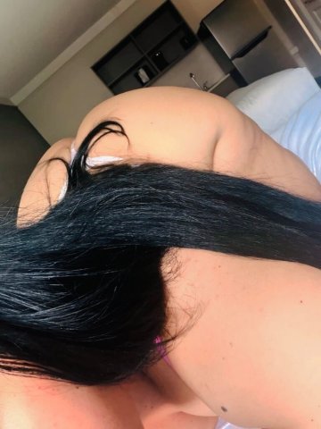 Omaha Female Escort — Real y juguetona 21 - 1
