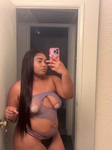 Phoenix Female Escort — In-Call, Out-Call, HHR & Hour Rates - 1