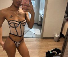 Pretty & Pettie—Female Escort for Outcalls & Car Dates (Ann Arbor) - Image 3