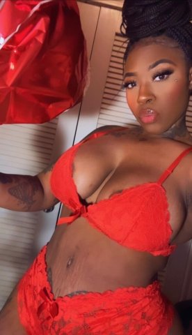 Fayetteville BJ & Boobs Outcall — Diamond Cali Girl - 1
