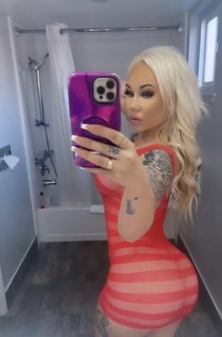 Tiffany — Luxury Companionship & Elite Encounters (Mendocino) — Female Escort - 1