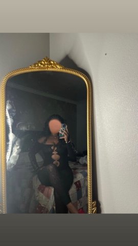 Modesto CA Female Escort — Incalls & Outcalls (15/30/60 min) - 1