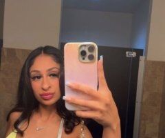 Jasmin — Young Petite Latina Escort in San Fernando Valley - Image 4