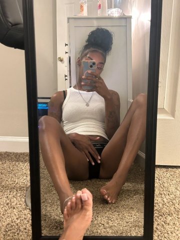 Greenville Female Escort — FaceTime/Duo Verification, Hair Service - 1