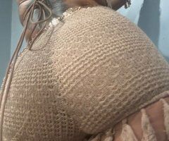 Detroit escorts - Detroit Outcalls Only — Slim/Petite Female Escort