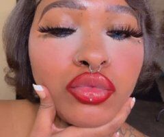 Milwaukee Water Park Fantasy — Real Female Escort - Image 9