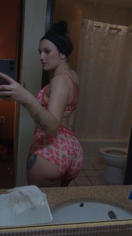 Indianapolis IN Incall/Outcall Female Escort — serious inquiries - 1