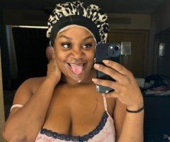 Kansas City Female Escort — Oral Only (No Blow Bubbles) & Outcalls/Incalls - Image 3