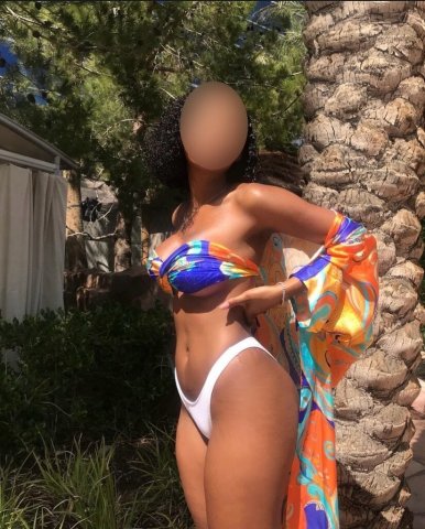 Tampa, FL Upscale Female Escort — OC & IN 24/7 - 1