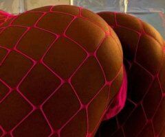 Kasey (27) — Outcall Female Escort (Mature Gentlemen) in Raleigh-Durham, NC - Image 2