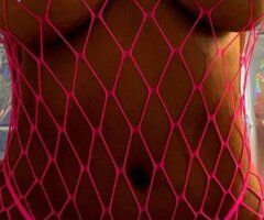 Kasey (27) — Outcall Female Escort (Mature Gentlemen) in Raleigh-Durham, NC - Image 4