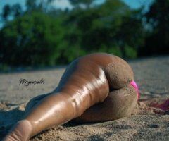 Chicago, IL Female Escort — Incalls & outcalls (all day/night) - Image 3