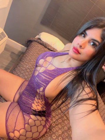 Latina Cachonda en Sacramento, CA — Servicio sin prisa - 1