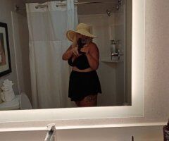 Curvy MILF with a healing touch (text-only) - Image 5