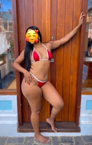 Louisville, KY Female Escort — Escape & stress relief - 1