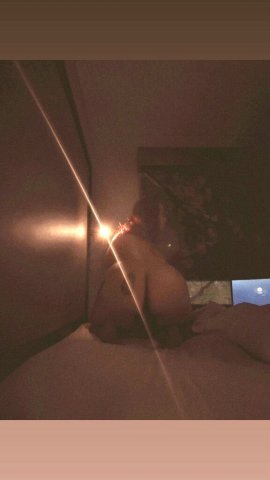Kelly Sparks, Hudson Valley Redhead Escort — Discreet Playmate Hosting - 1