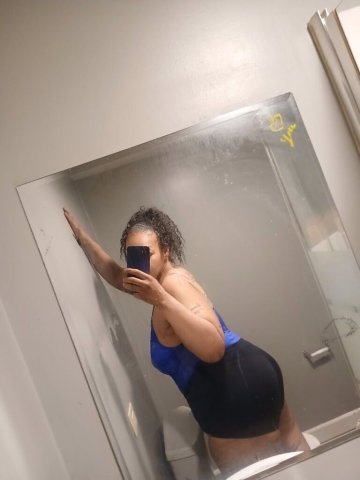 Chicago Female Escort — Incall special (BJ or BBJ) - 1