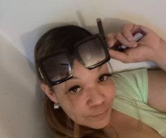 Chicago Female Escort — Incall special (BJ or BBJ) - Image 2