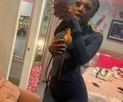 San Mateo Female Escort — Carplay lets have fun - Image 3