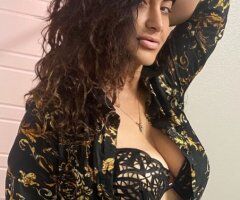 Los Angeles escorts - Mature Woman in Los Angeles for Escort Fun